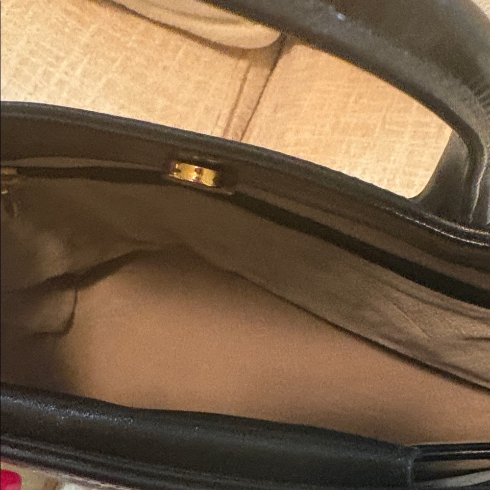 Vintage Brahmin Black and Cream Toile Crossbody Tote - Picture 10 of 11